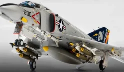 Academy 1/48 McDonnell Douglas F-4B/N Phantom II USMC VMFA-531 Gray Ghosts