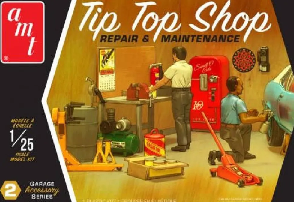 AMT Models 1/25 Garage Accessory Set 2 2T