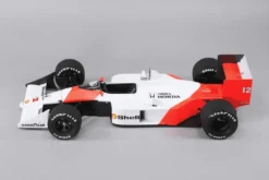 Beemax 1/12 McLaren MP4/4 1988 (Ayrton Senna)