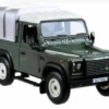 Britains 1/32 Land Rover Defender 90 Canopy Diecast Model