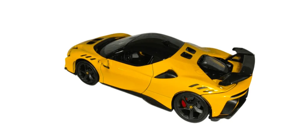 Burago 1/24 Ferrari SF90 Stradale Aessetto Fiorano Diecast Model