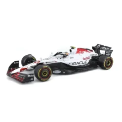 Burago 1/18 F1 Red Bull Racing RB21 Japan GP 2025 with Driver Helmet - Yuki Tsunoda