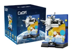 CaDA NASA Space Shuttle Discovery Diorama