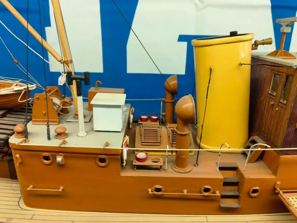 Caldercraft Cumbrae Clyde Pilot Ready Built Model Boat