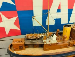 Caldercraft Cumbrae Clyde Pilot Ready Built Model Boat