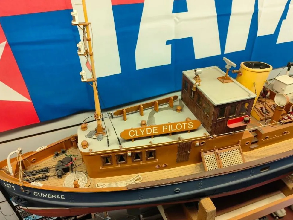 Caldercraft Cumbrae Clyde Pilot Ready Built Model Boat