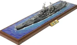 Forces Of Valor 1/700 Iowa Class Battleship, USS Missouri BB-63 (Waterline Series)