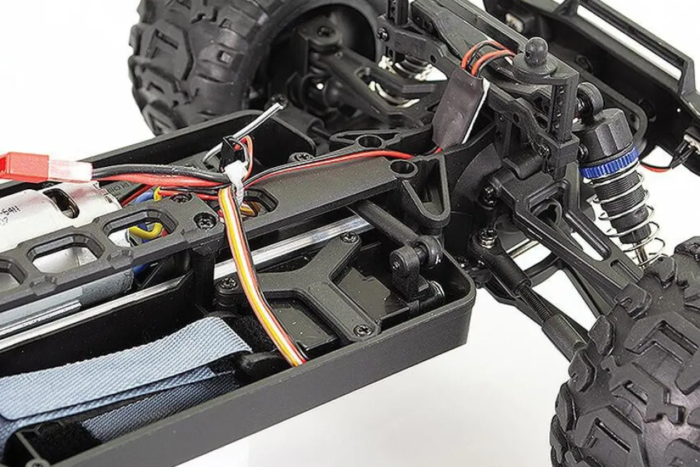 FTX RC 1/16 Tracer 4WD Monster Truck 2.4Ghz RTR Blue
