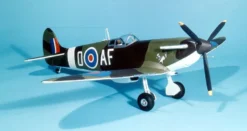 Guillow 1/32 Supermarine Spitfire Mk-I Balsa Model Kit