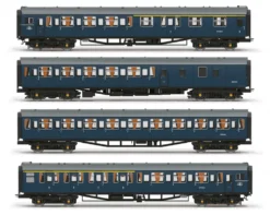 Hornby Railways BR Class 423 - 7712 4-VEP - 4 Car Train Pack