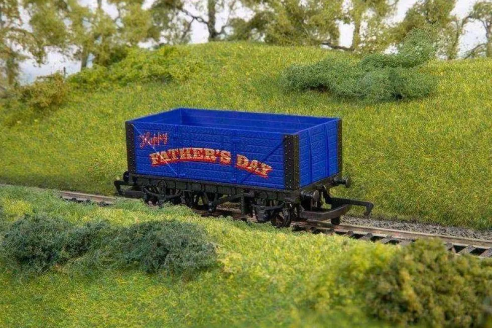 Hornby Railways Father's Day Wagon