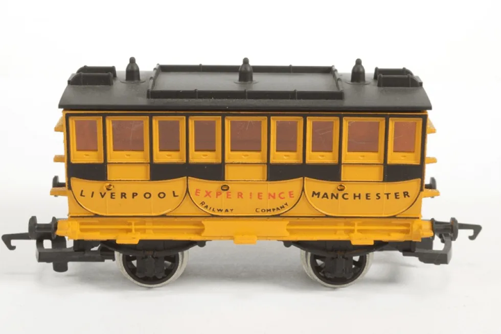Hornby Railways Stephenson’s Rocket Presentation Train Pack