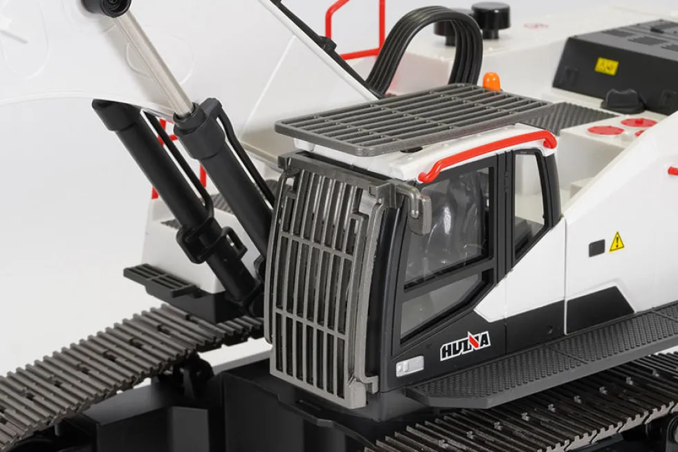 HuiNa RC 1/24 2.4G 22CH Part Metal Excavator RTR