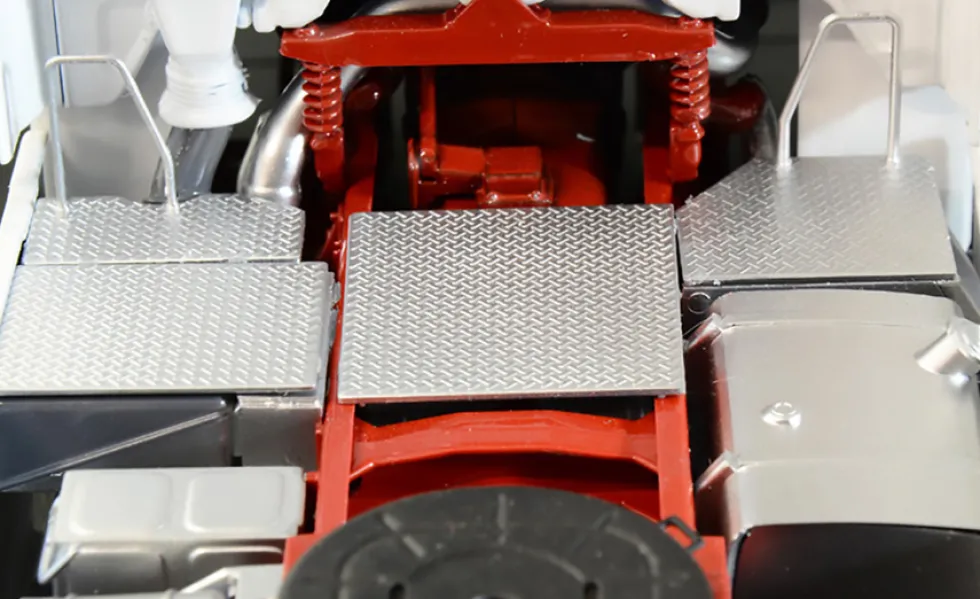 Italeri 1/24 Iveco Turbostar 190.48 Special