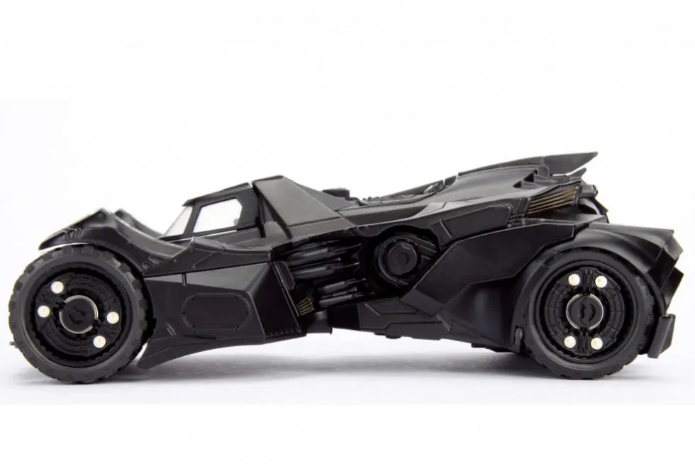 Jada 1/24 Arkham Knight Batmobile with Batman Figure