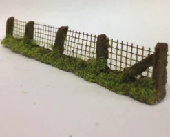 Javis 00 Gauge Wire Mesh Fencing Sections