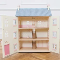 Le Toy Van Cherry Tree Hall Dolls House Bargain Bundle