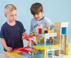 Le Toy Van Grand Garage Wooden Toy Garage
