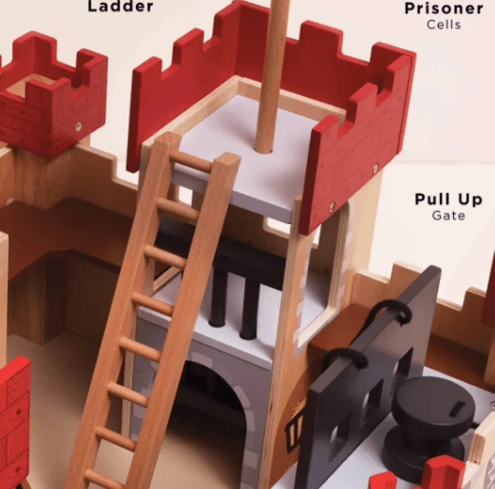 Le Toy Van Lion Heart Wooden Toy Castle