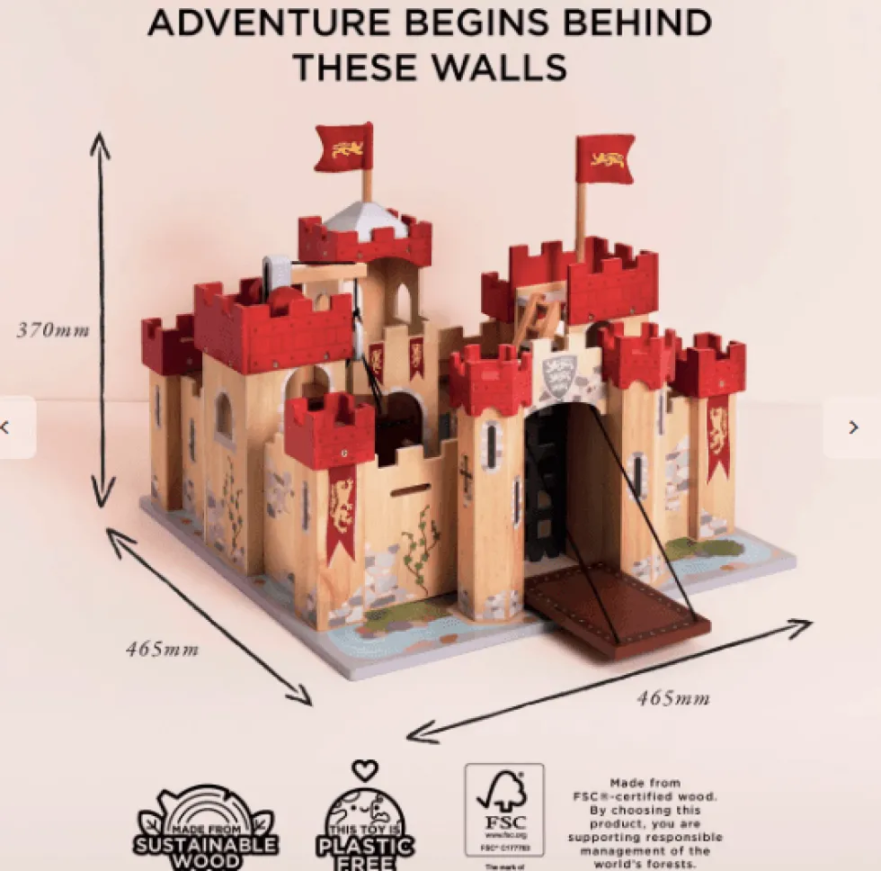 Le Toy Van Lion Heart Wooden Toy Castle