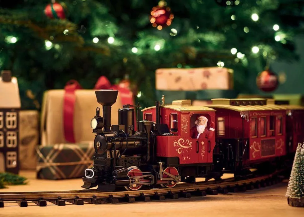 LGB Christmas Passenger Model Railway Train Set