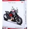 Maisto 1/12 Ducati Diavel Carbon Diecast Model Kit