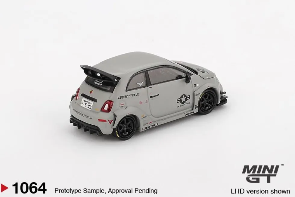 Mini GT 1/64 Abarth 595 LB-WORKS x Abas Works Fighters