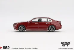 Mini GT 1/64 BMW i7 xDrive60 Aventurin (RHD)