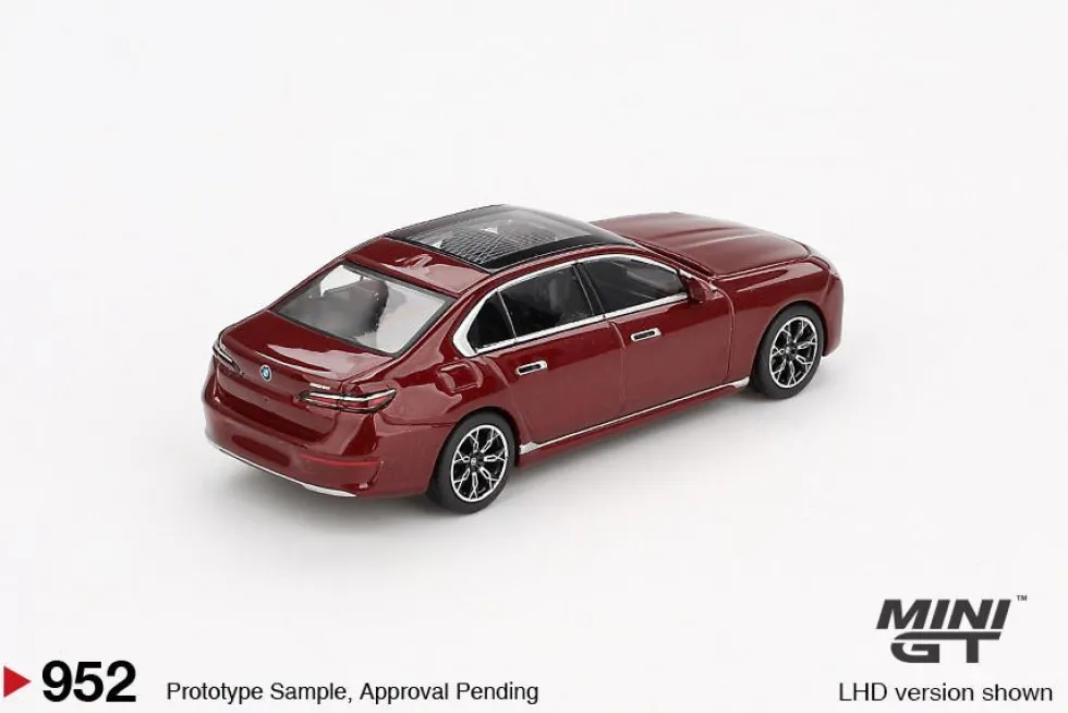 Mini GT 1/64 BMW i7 xDrive60 Aventurin (RHD)