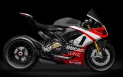Pocher 1/4 Ducati Superbike 1299 Panigale V2 Superquadro Final Edition