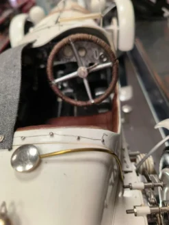 Pocher 1/8 Alfa Romeo 8C 2300 Monza Muletto Ready Assembled