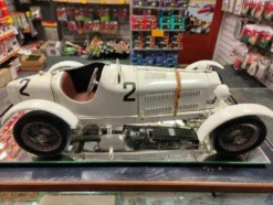 Pocher 1/8 Alfa Romeo 8C 2300 Monza Muletto Ready Assembled