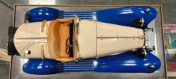 Pocher 1/8 1932 Alfa Romeo Spider Touring Gran Sport Ready Assembled