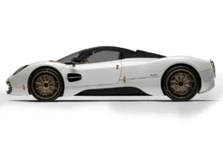 Pocher 1/8 Pagani Utopia Coupé - Bianco Perla