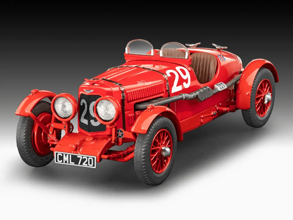 Revell 1/32 Aston Martin Ulster Starter Set (Revell Classics)