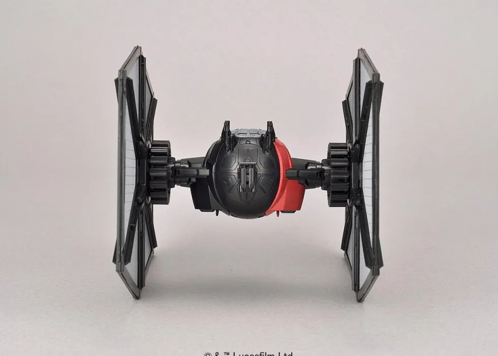 Revell 1/72 Ban-Dai First Order Special Forces TIE Fighter