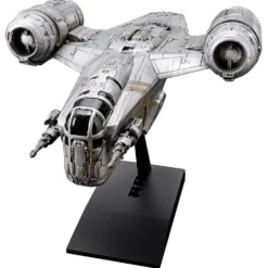 Revell 1/220 Ban-Dai Star Wars Mandalorian Razor Crest Easy-Click