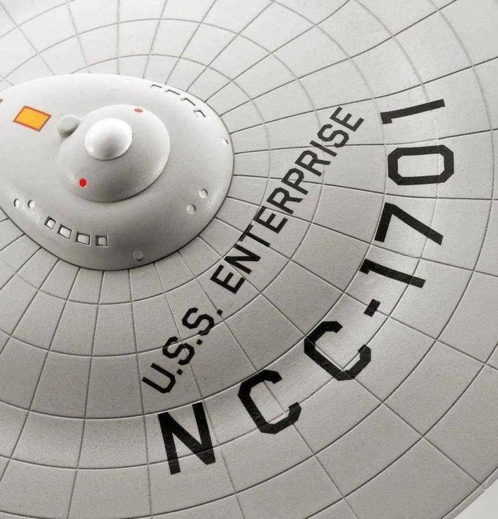 Revell 1/600 USS Enterprise NCC-1701 (TOS)