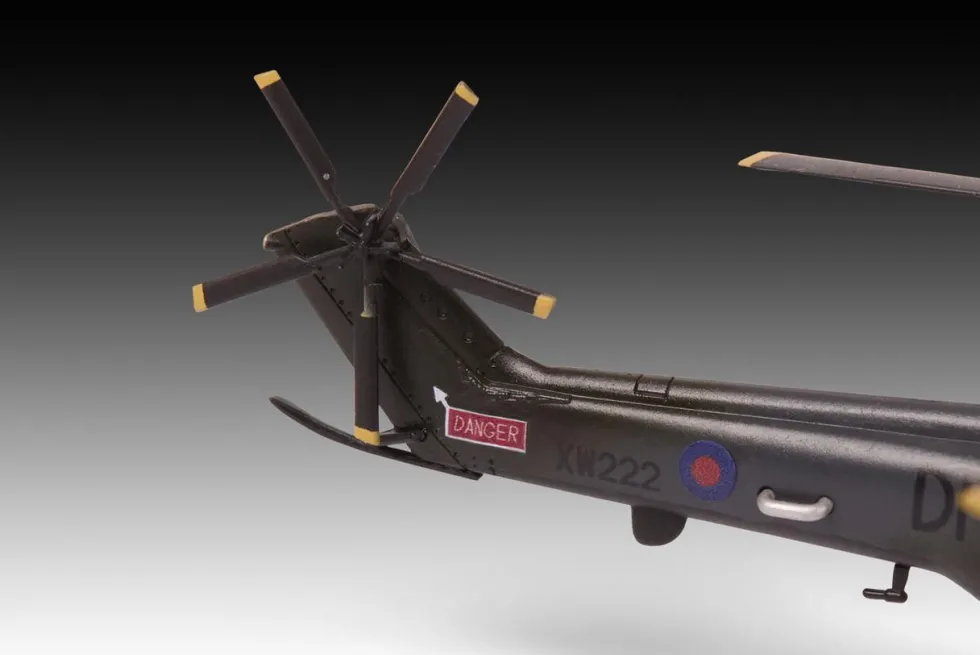 Revell 1/144 Westland Puma HC.1