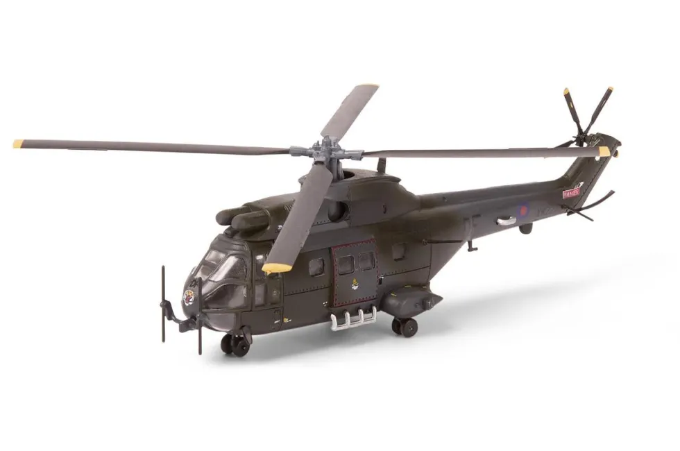 Revell 1/144 Westland Puma HC.1