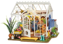 Rolife Dreamy Garden House Wooden Diorama Kit