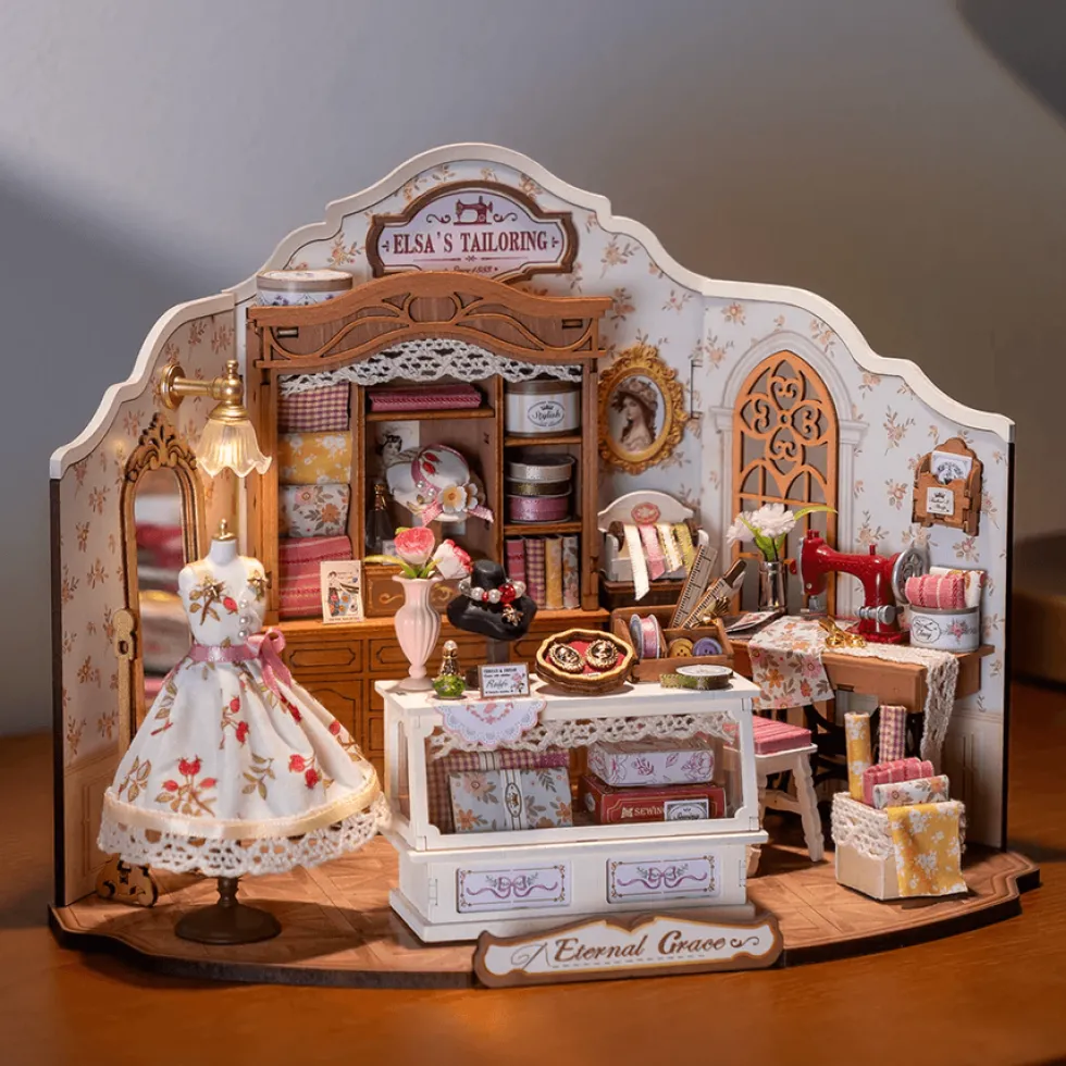Rolife Elsa's Tailoring Wooden Diorama Kit