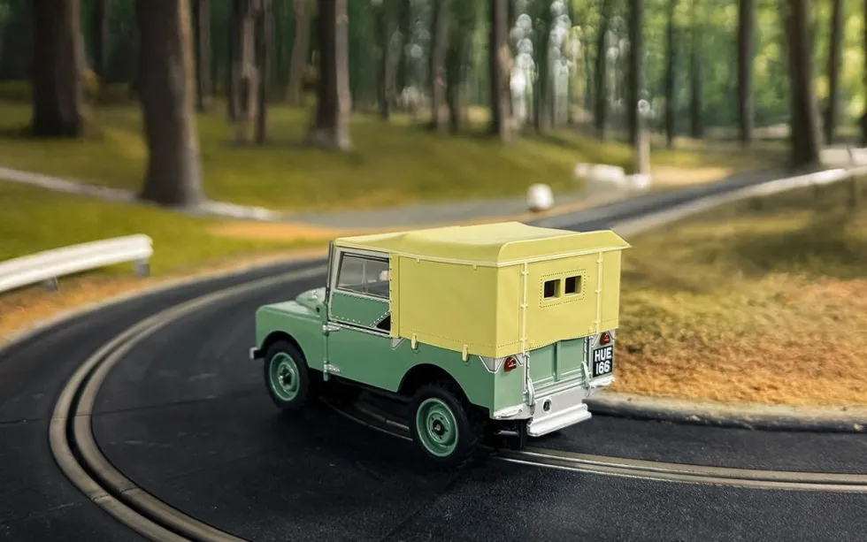 Scalextric Slot Car - Land Rover Series 1 - HUE166