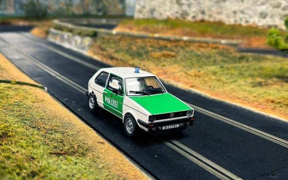 Scalextric Slot Car - Volkswagen Golf Mk.1 - Polizei Edition
