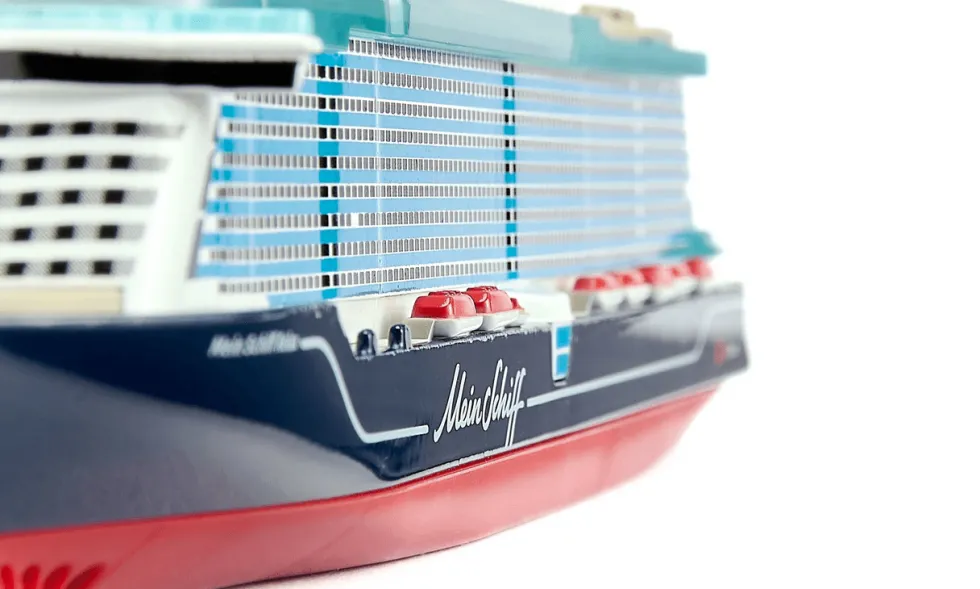 Siku 1/1400 Mein Schiff Relax Cruise Liner