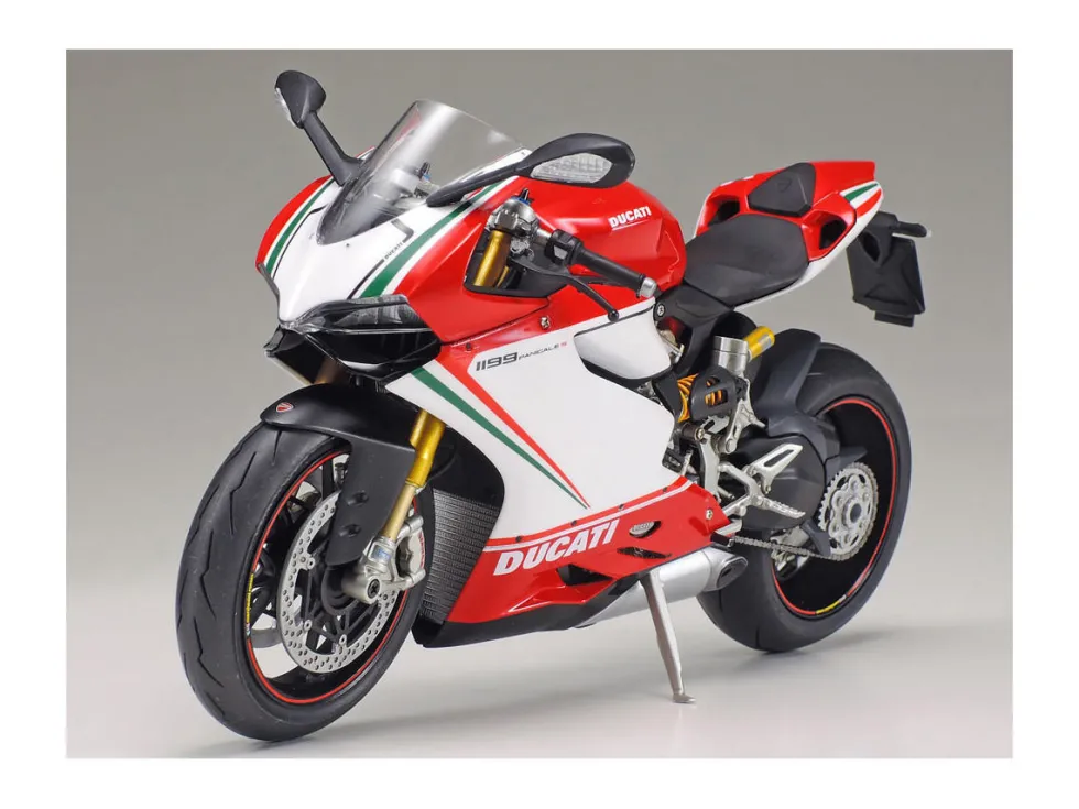 Tamiya 1/12 Ducati 1199 Panigale Tricolor model Kit