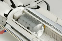 Tamiya 1/100 Space Shuttle Atlantis