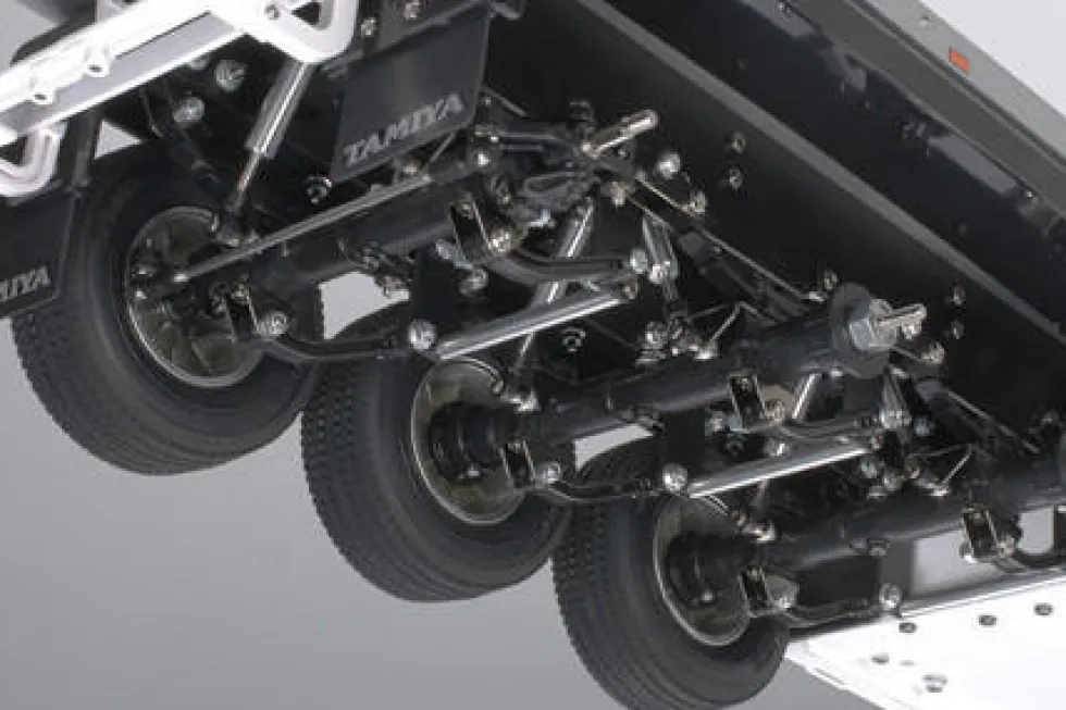 Tamiya RC 1/14 3 Axle Reefer Semi Trailer Model Kit