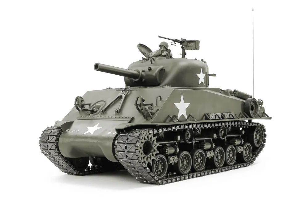 Tamiya RC 1/16 M4A3(105) HVSS Sherman 105mm Howitzer Kit