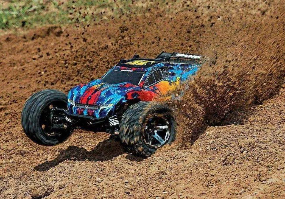 Traxxas 1/10 RC Rustler 4x4 VXL 2.4GHz Brushless